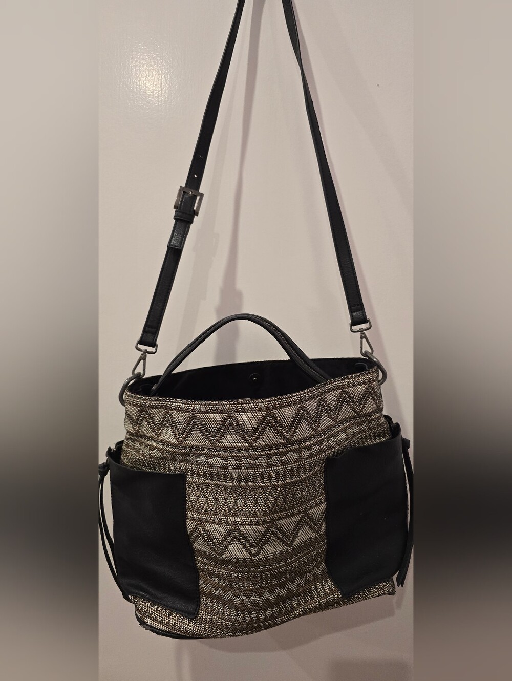 Steve Madden - Woven Pattern Black, Tan Tote Shoulder Bag - Women